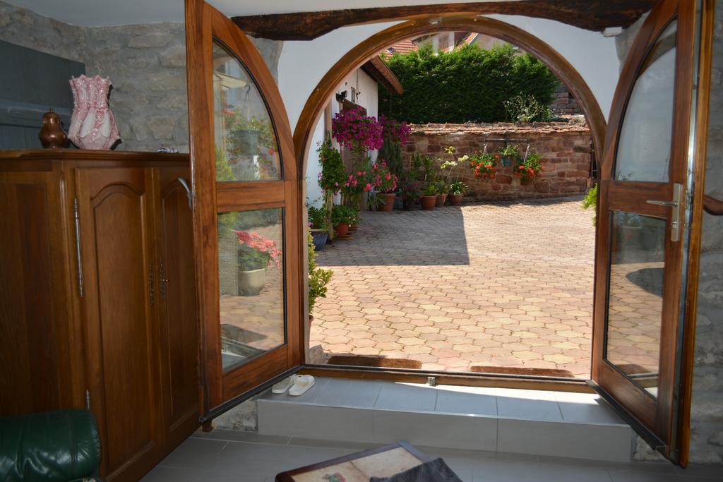 Location Alice Villa Ottrott Szoba fotó