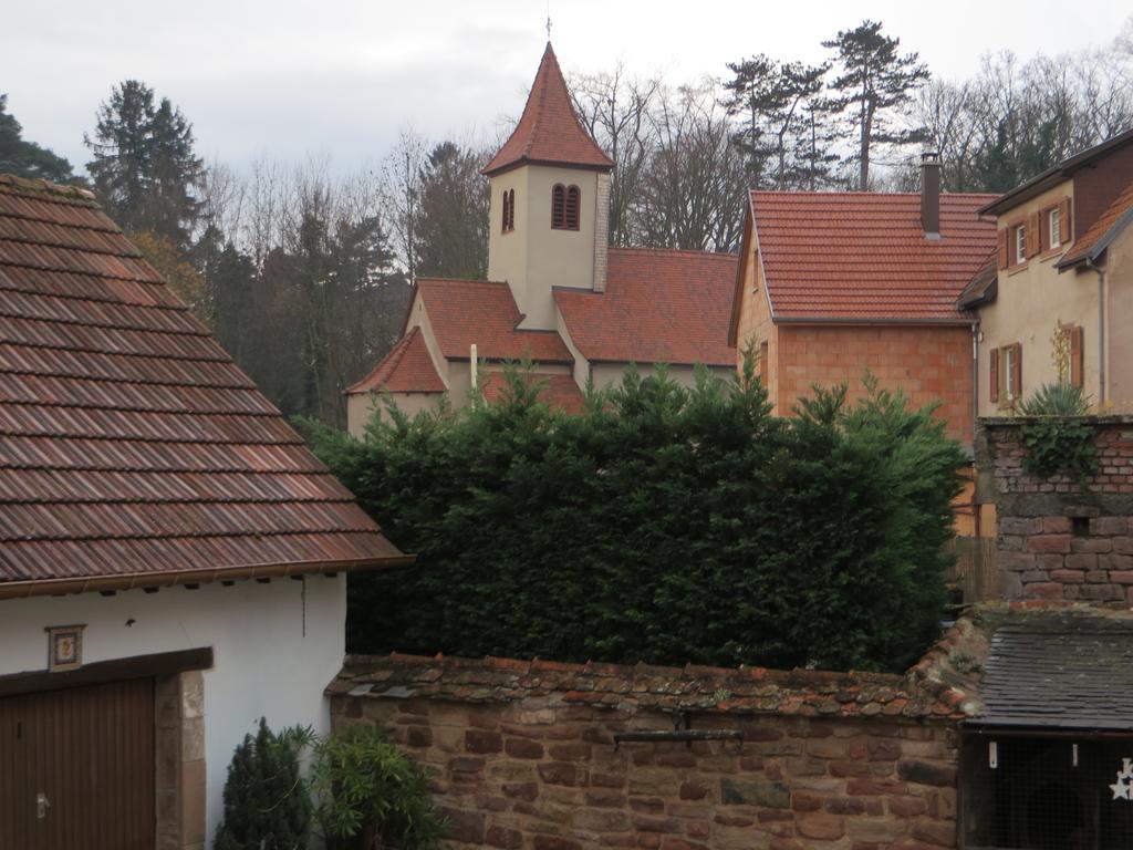 Location Alice Villa Ottrott Szoba fotó