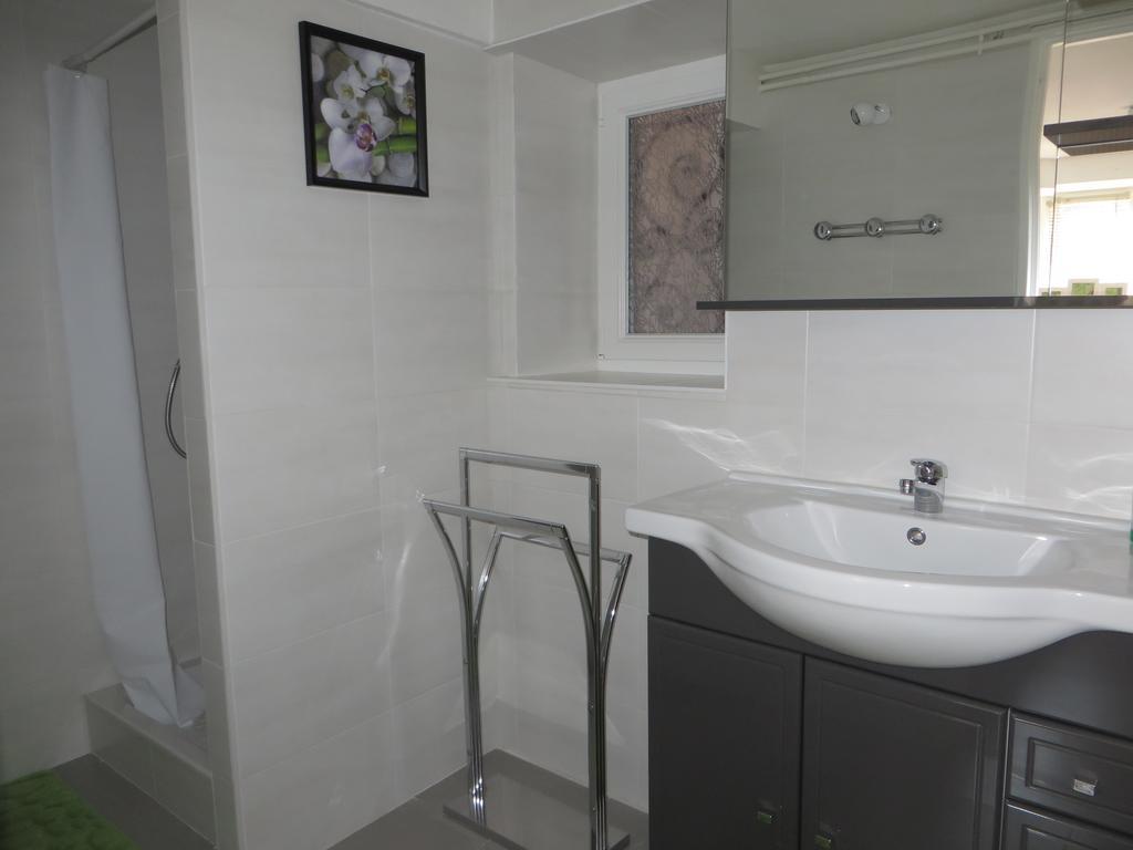 Location Alice Villa Ottrott Kültér fotó
